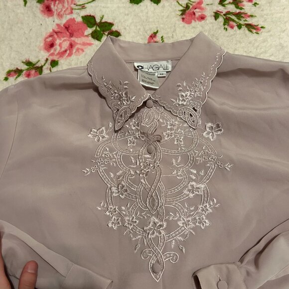 1990s satin light mauve floral embroidered collar scalloped edge button up blous - Picture 10 of 13